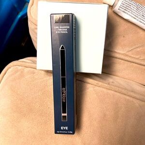 Trestique eye pencil black